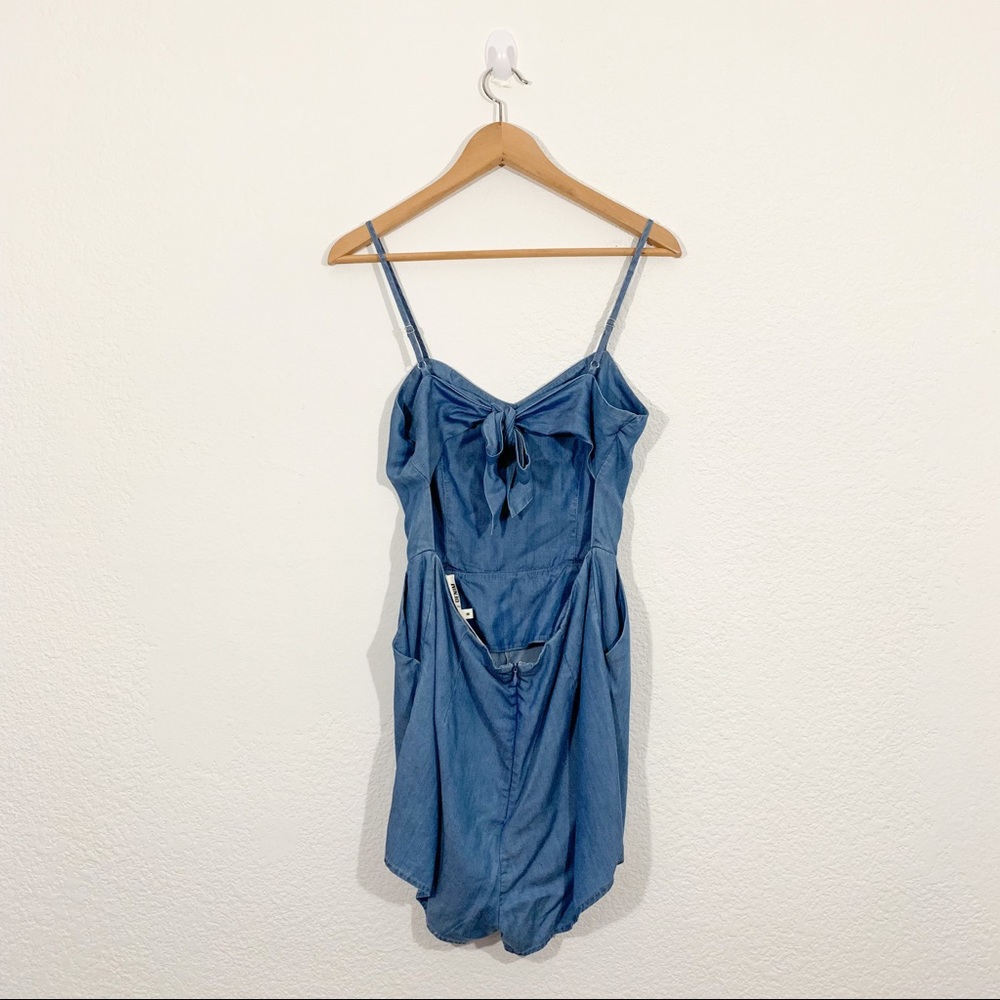 Lovers + Friends Gardenia Ocean Tencel Romper M - Picture 4 of 8